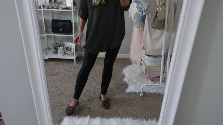 Express Leggings Comparison Look
